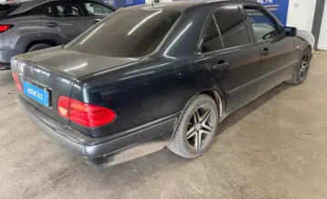 Mercedes-Benz E-Класс 1998 года за 2 200 000 тг. в Астана