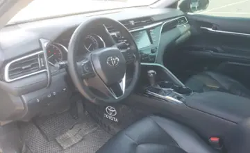 Toyota Camry 2020 года за 11 500 000 тг. в Алматы фото 5