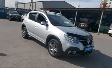 Renault Sandero 2019 года за 5 000 000 тг. в Шымкент фото 2