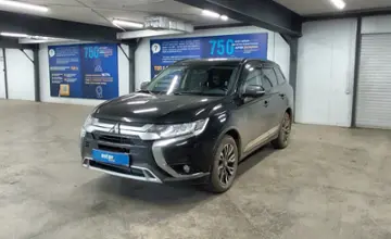 Mitsubishi Outlander 2021 года за 11 000 000 тг. в Астана фото 1