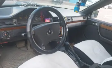 Mercedes-Benz W124 1992 года за 1 500 000 тг. в Алматы фото 5