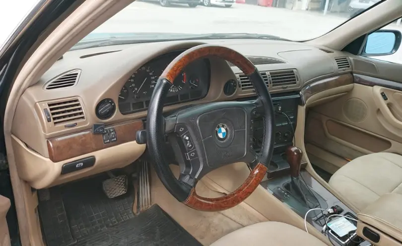 BMW 7 серии 1997 года за 3 100 000 тг. в Шымкент фото 5