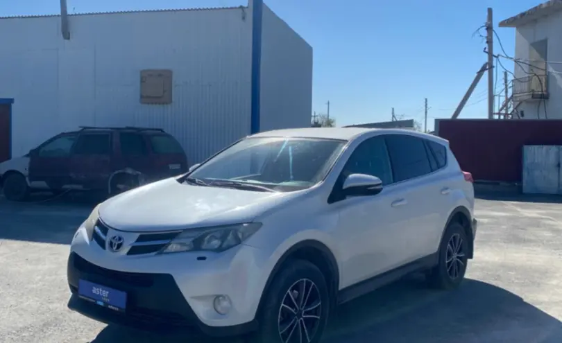 Toyota RAV4 2014 года за 8 500 000 тг. в Атырау
