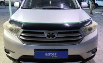 Toyota Highlander 2012 года за 13 000 000 тг. в Талдыкорган фото 2