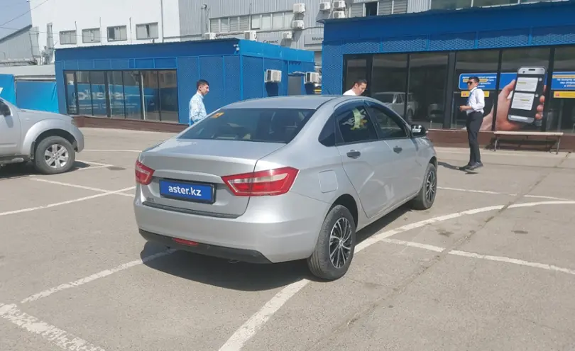 LADA (ВАЗ) Vesta 2018 года за 4 000 000 тг. в Алматы фото 3