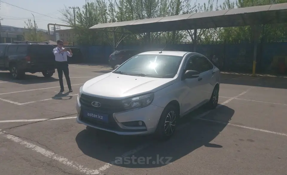 LADA (ВАЗ) Vesta 2018 года за 4 000 000 тг. в Алматы