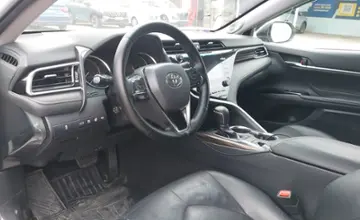 Toyota Camry 2018 года за 13 000 000 тг. в Шымкент фото 5