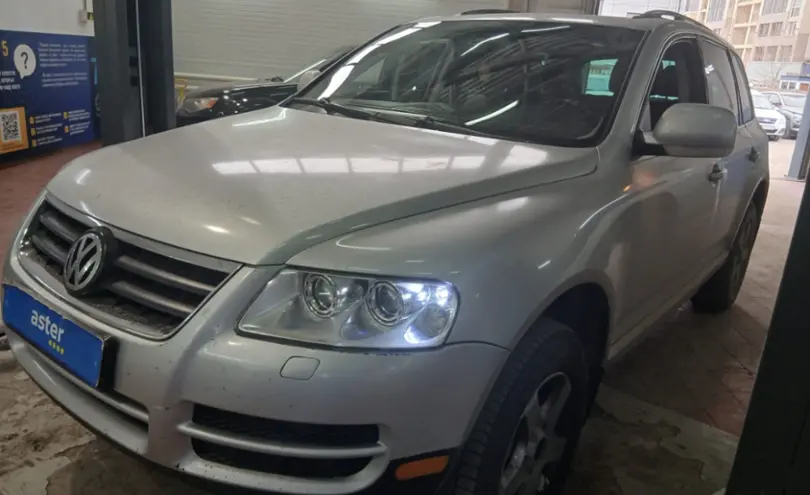 Volkswagen Touareg 2004 года за 7 000 000 тг. в Астана