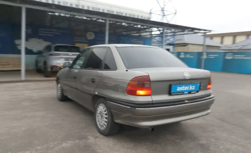 Opel Astra 1994 года за 1 900 000 тг. в Шымкент фото 4