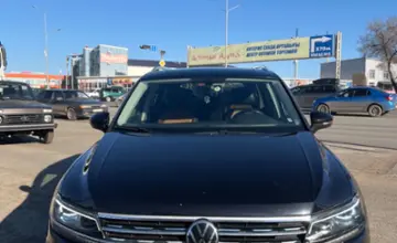 Volkswagen Tiguan 2017 года за 9 000 000 тг. в Уральск фото 2