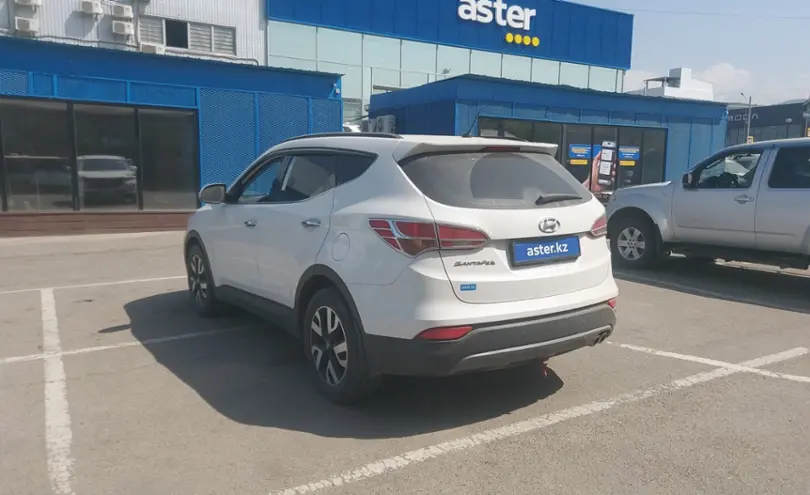 Hyundai Santa Fe 2014 года за 8 000 000 тг. в Алматы фото 4