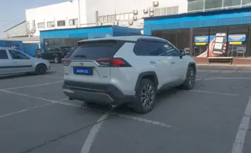 Toyota RAV4 2020 года за 15 000 000 тг. в Алматы фото 3