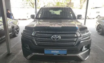 Toyota Land Cruiser 2015 года за 25 000 000 тг. в Алматы фото 2