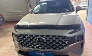 Hyundai Santa Fe 2021 года за 15 000 000 тг. в Астана фото 2