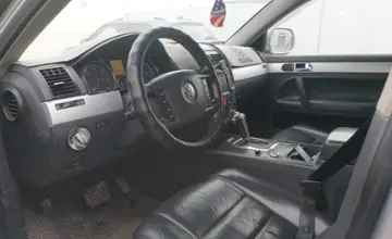 Volkswagen Touareg 2005 года за 4 500 000 тг. в Шымкент фото 5