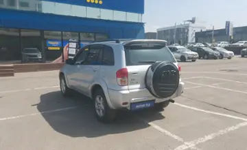 Toyota RAV4 2002 года за 4 700 000 тг. в Алматы фото 4
