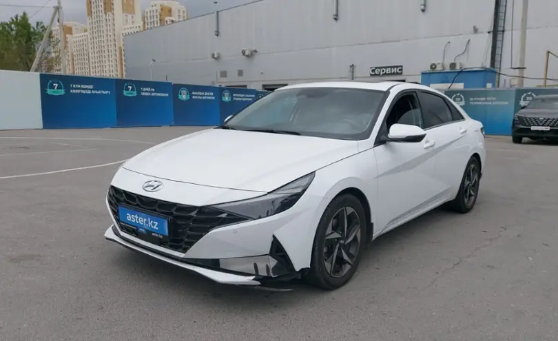 Hyundai Elantra 2022 года за 11 000 000 тг. в Шымкент