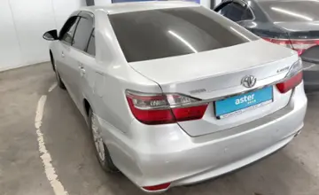 Toyota Camry 2015 года за 9 000 000 тг. в Астана фото 4