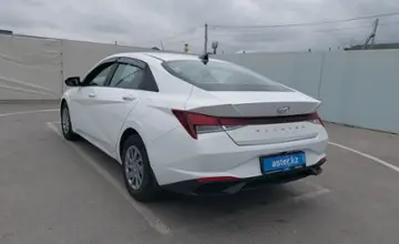 Hyundai Elantra 2021 года за 8 500 000 тг. в Шымкент фото 4