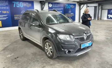 Renault Sandero 2017 года за 4 200 000 тг. в Астана фото 2