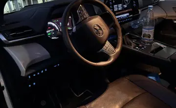 Toyota Sienna 2024 года за 31 000 000 тг. в Шымкент