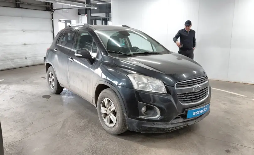 Chevrolet Tracker 2014 года за 5 000 000 тг. в Астана фото 2