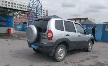 Chevrolet Niva 2011 года за 2 300 000 тг. в Шымкент фото 3