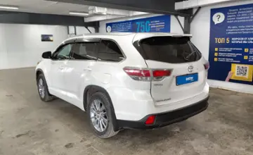 Toyota Highlander 2014 года за 16 000 000 тг. в Астана фото 4