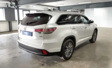 Toyota Highlander 2014 года за 16 000 000 тг. в Астана фото 3