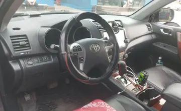 Toyota Highlander 2011 года за 9 000 000 тг. в Алматы фото 5