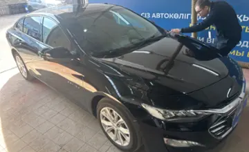Chevrolet Malibu 2020 года за 8 000 000 тг. в Астана фото 3