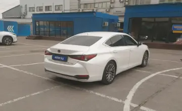 Lexus ES 2018 года за 17 400 000 тг. в Алматы фото 3