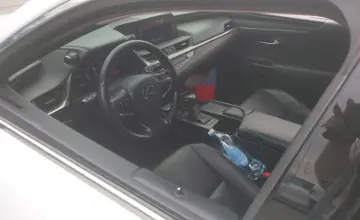 Lexus ES 2018 года за 17 400 000 тг. в Алматы фото 5