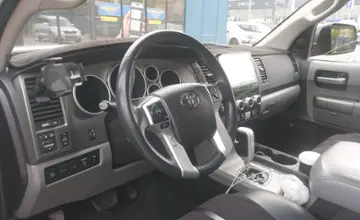Toyota Sequoia 2016 года за 20 000 000 тг. в Алматы фото 5
