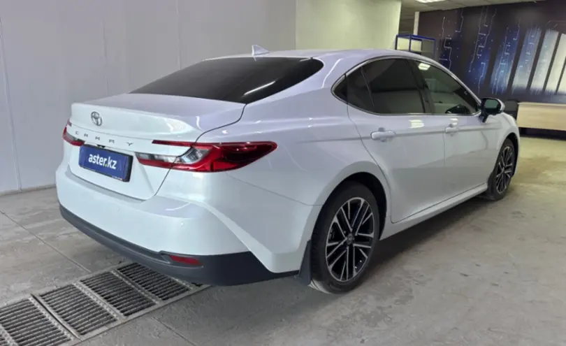 Toyota Camry 2025 года за 26 000 000 тг. в Павлодар фото 5