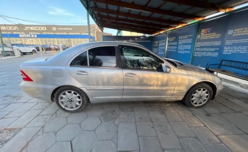 Mercedes-Benz C-Класс 2000 года за 3 600 000 тг. в Талдыкорган фото 4