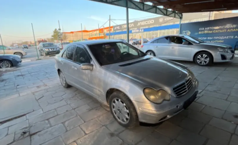 Mercedes-Benz C-Класс 2000 года за 3 600 000 тг. в Талдыкорган фото 3