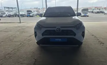 Toyota RAV4 2021 года за 14 500 000 тг. в Алматы фото 2
