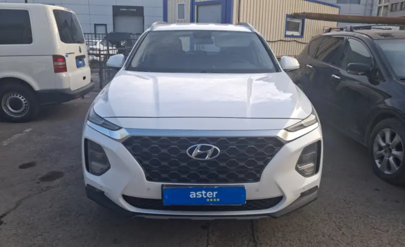 Hyundai Santa Fe 2020 года за 12 300 000 тг. в Астана фото 2