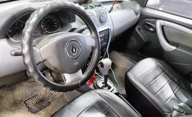 Renault Duster 2013 года за 4 000 000 тг. в Астана