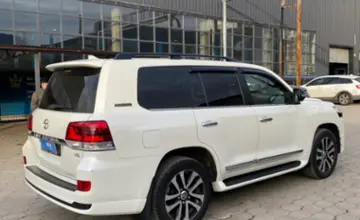 Toyota Land Cruiser 2019 года за 43 000 000 тг. в Караганда