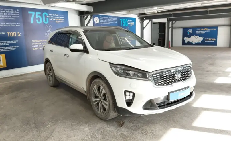 Kia Sorento 2020 года за 12 500 000 тг. в Астана фото 2