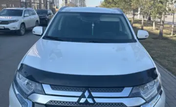 Mitsubishi Outlander 2019 года за 14 200 000 тг. в Астана фото 2