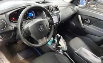 Renault Sandero 2016 года за 3 900 000 тг. в Астана фото 5