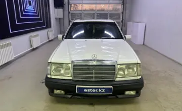 Mercedes-Benz W124 1990 года за 1 200 000 тг. в Павлодар фото 2