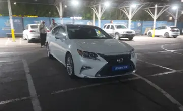 Lexus ES 2016 года за 16 000 000 тг. в Алматы фото 2