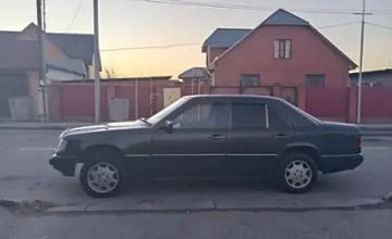 Mercedes-Benz E-Класс 1992 года за 1 000 000 тг. в Алматы фото 3
