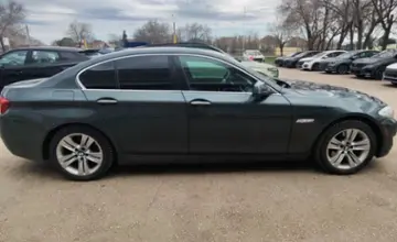 BMW 5 серии 2011 года за 7 000 000 тг. в Актобе фото 4