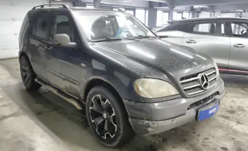 Mercedes-Benz M-Класс 2001 года за 4 000 000 тг. в Астана фото 2