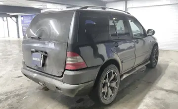 Mercedes-Benz M-Класс 2001 года за 4 000 000 тг. в Астана фото 3